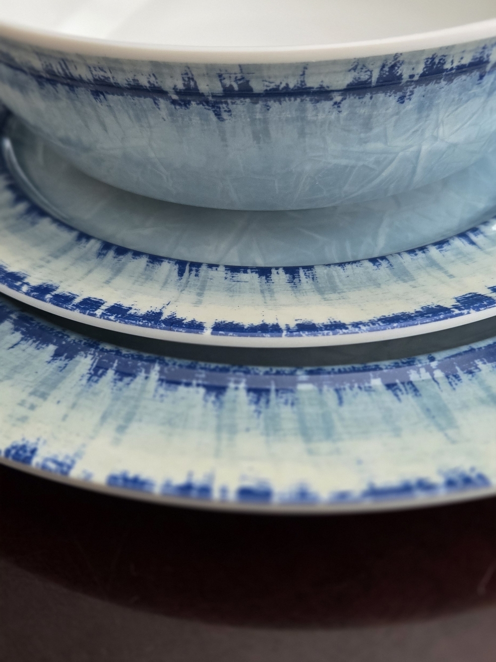 Light Blue Melamine Dinner Plates - Set of 6 - Picture 3 of 4